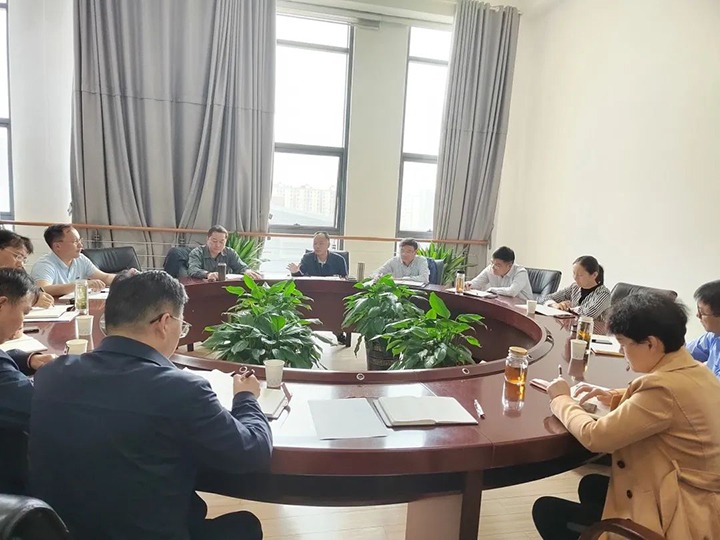 云南省煤炭工业集团党委贯彻天下全省稳住经济大盘电视电话聚会精神