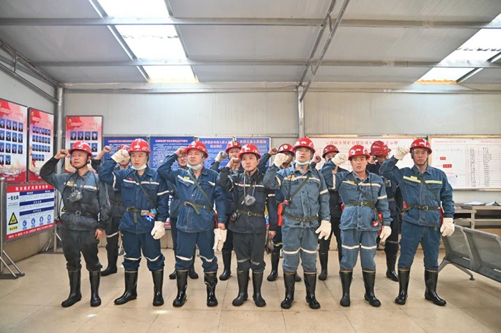 【聚焦云煤】云煤（南宫ng28）集团检查组到陆东煤矿公司开展清静专项检查情形