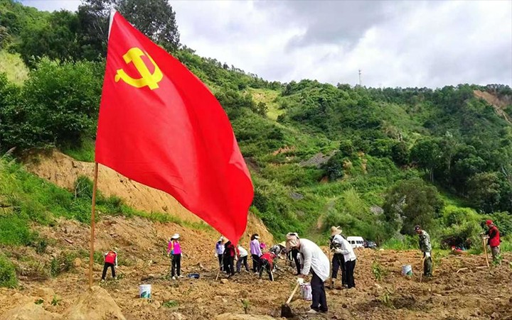 一连推进矿山修复  助力地方生态建设